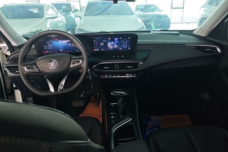 Used Buick Verano 2023 Pro Enjoyment Edition Center Console