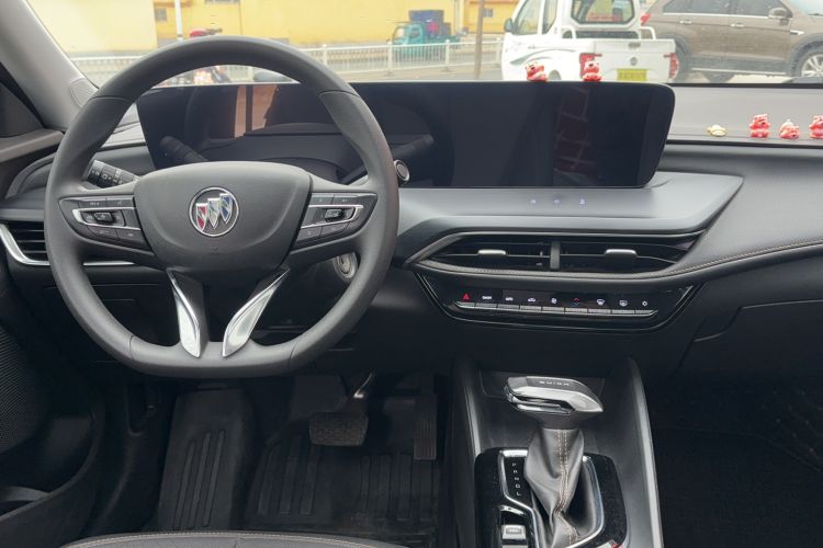 Used Buick Verano 2023 Pro Enjoyment Edition Center Console
