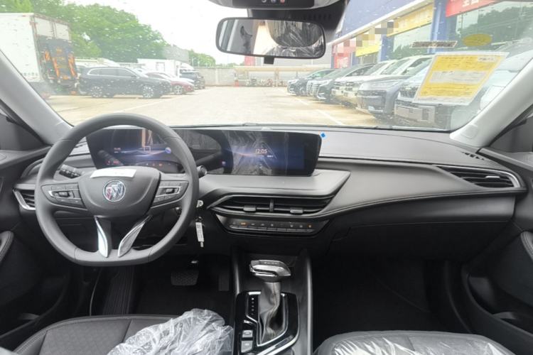 Used Buick Verano 2023 Pro Enjoyment Edition Center Console
