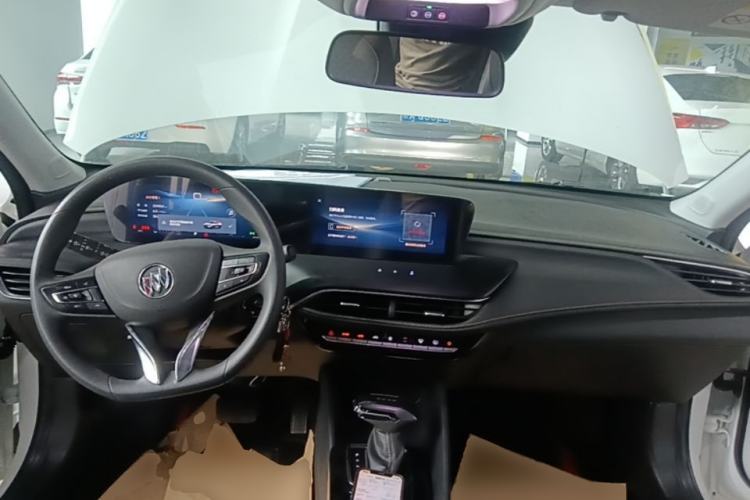 Used Buick Verano 2023 Pro Enjoyment Edition Center Console