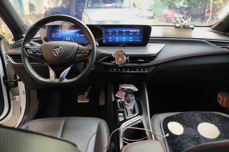 Used Buick Verano 2023 Pro GS Hunter Wind Edition Center Console