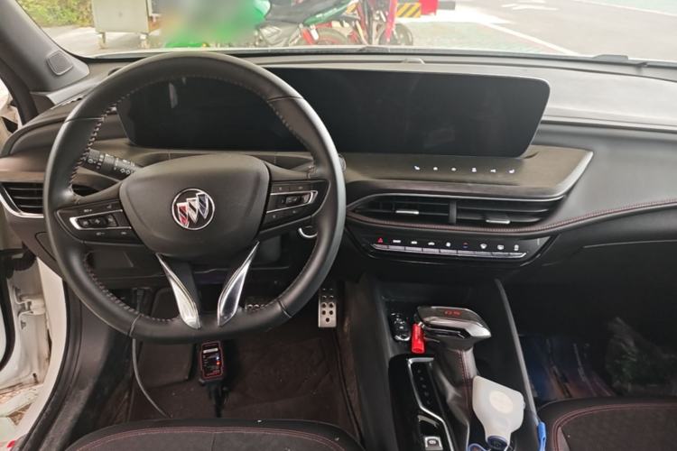 Used Buick Verano 2023 Pro GS Swift Edition Center Console