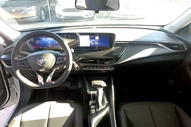 Used Buick Verano 2023 Pro Enjoyment Edition Center Console