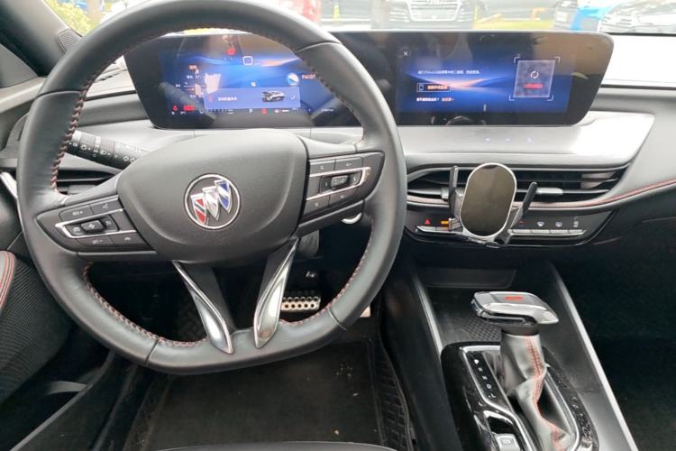 Used Buick Verano 2023 Pro GS Hunter Wind Edition Center Console