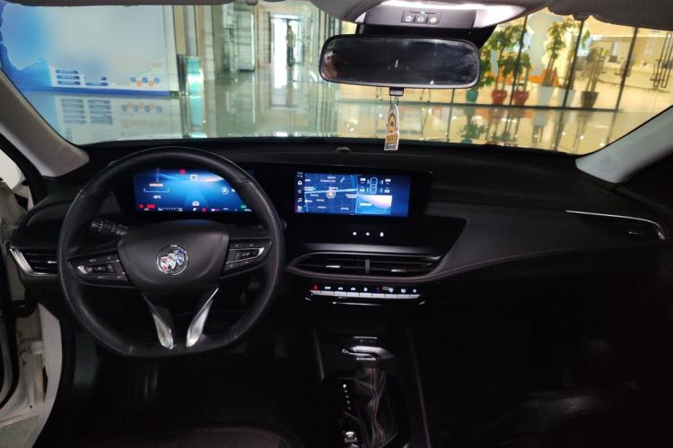 Used Buick Verano 2023 Pro Enjoyment Edition Center Console