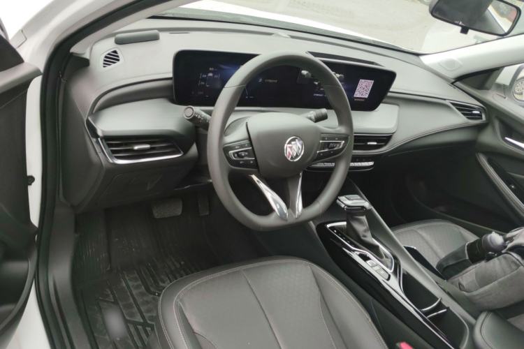 Used Buick Verano 2023 Pro Enjoyment Edition Center Console
