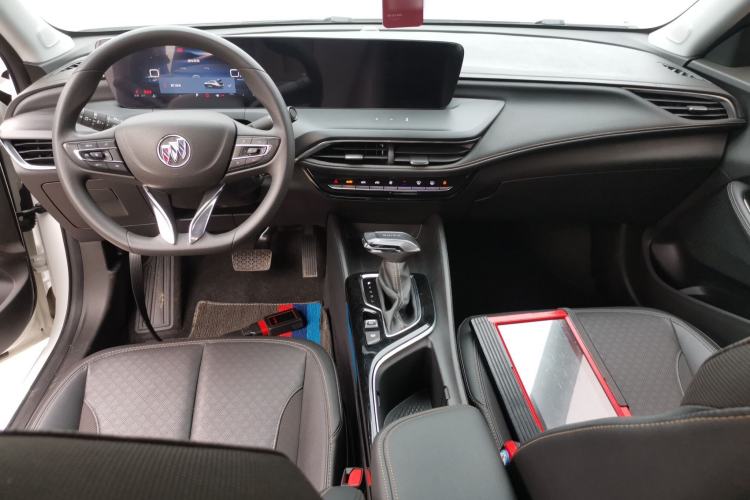 Used Buick Verano 2023 Pro Enjoyment Edition Center Console
