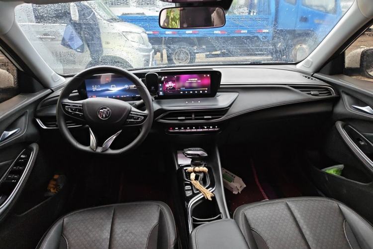 Used Buick Verano 2023 Pro Enjoyment Edition Center Console