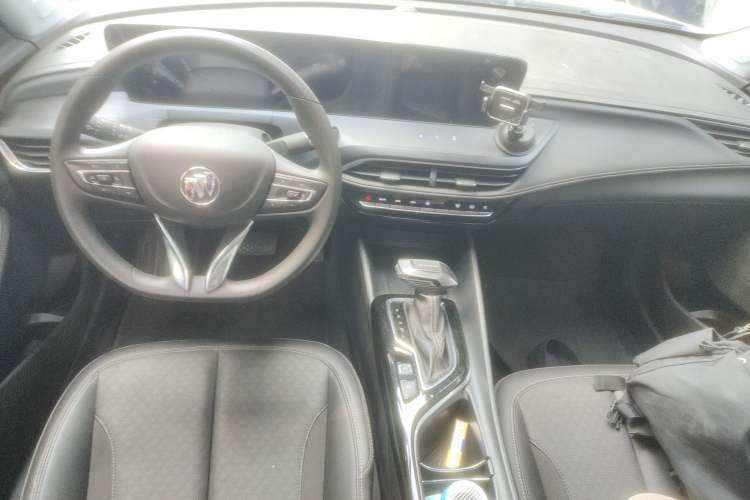 Used Buick Verano 2023 Pro Enjoyment Edition Center Console