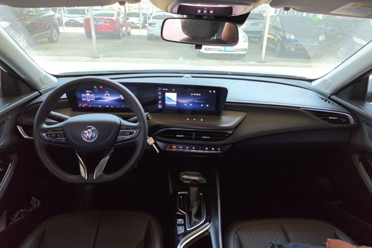 Used Buick Verano 2023 Pro Enjoyment Edition Center Console