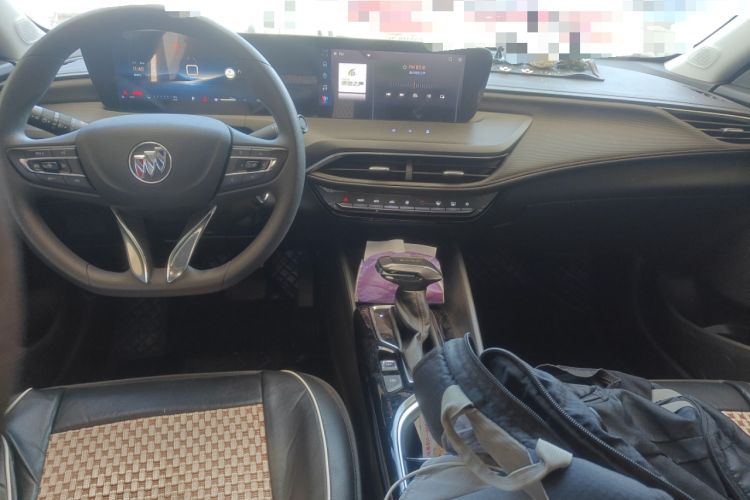 Used Buick Verano 2023 Pro Enjoyment Edition Center Console