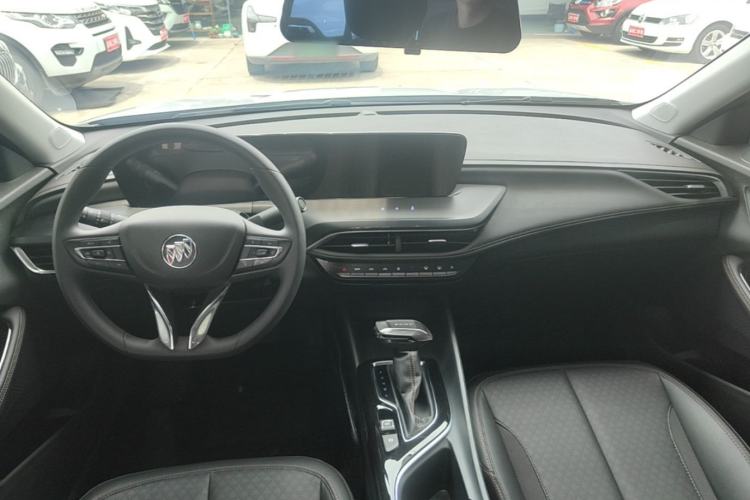 Used Buick Verano 2023 Pro Enjoyment Edition Center Console