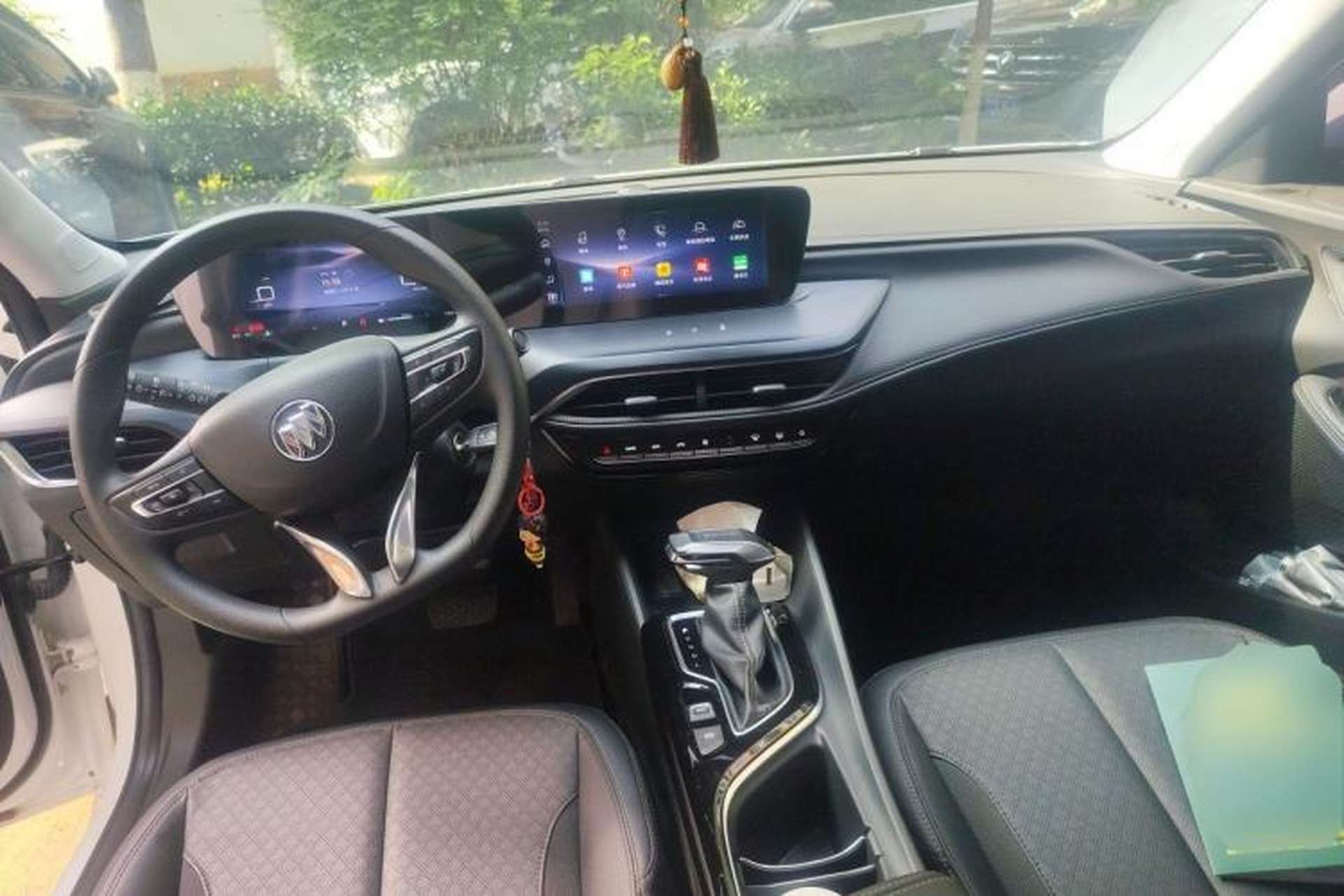Used Buick Verano 2023 Pro Enjoyment Edition Center Console