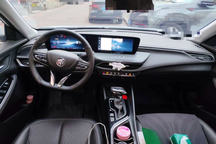 Used Buick Verano 2023 Pro Enjoyment Edition Center Console