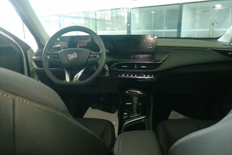 Used Buick Verano 2023 Pro Enjoyment Edition Center Console