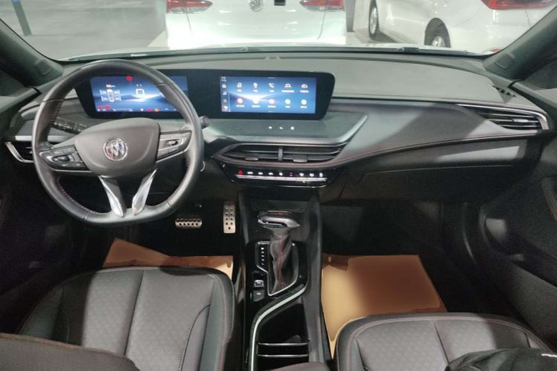 Used Buick Verano 2023 Pro GS Hunter Wind Edition Center Console