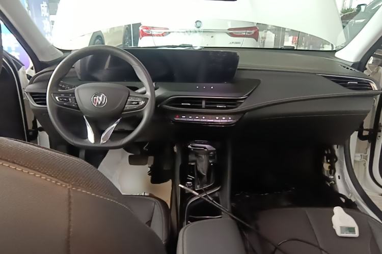 Used Buick Verano 2023 Pro Enjoyment Edition Center Console