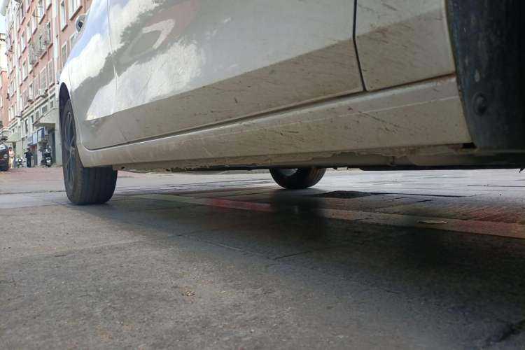 Used Buick Verano 2023 Pro GS Hunter Wind Edition Chassis Front Right