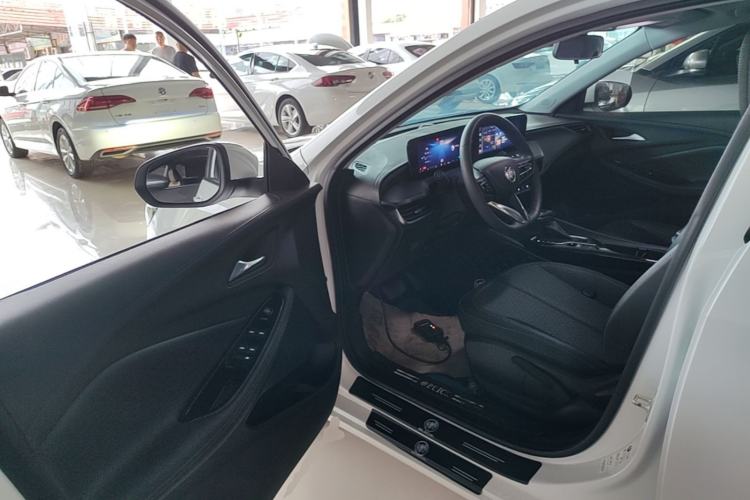 Used Buick Verano 2023 Pro Enjoyment Edition Driver Seat