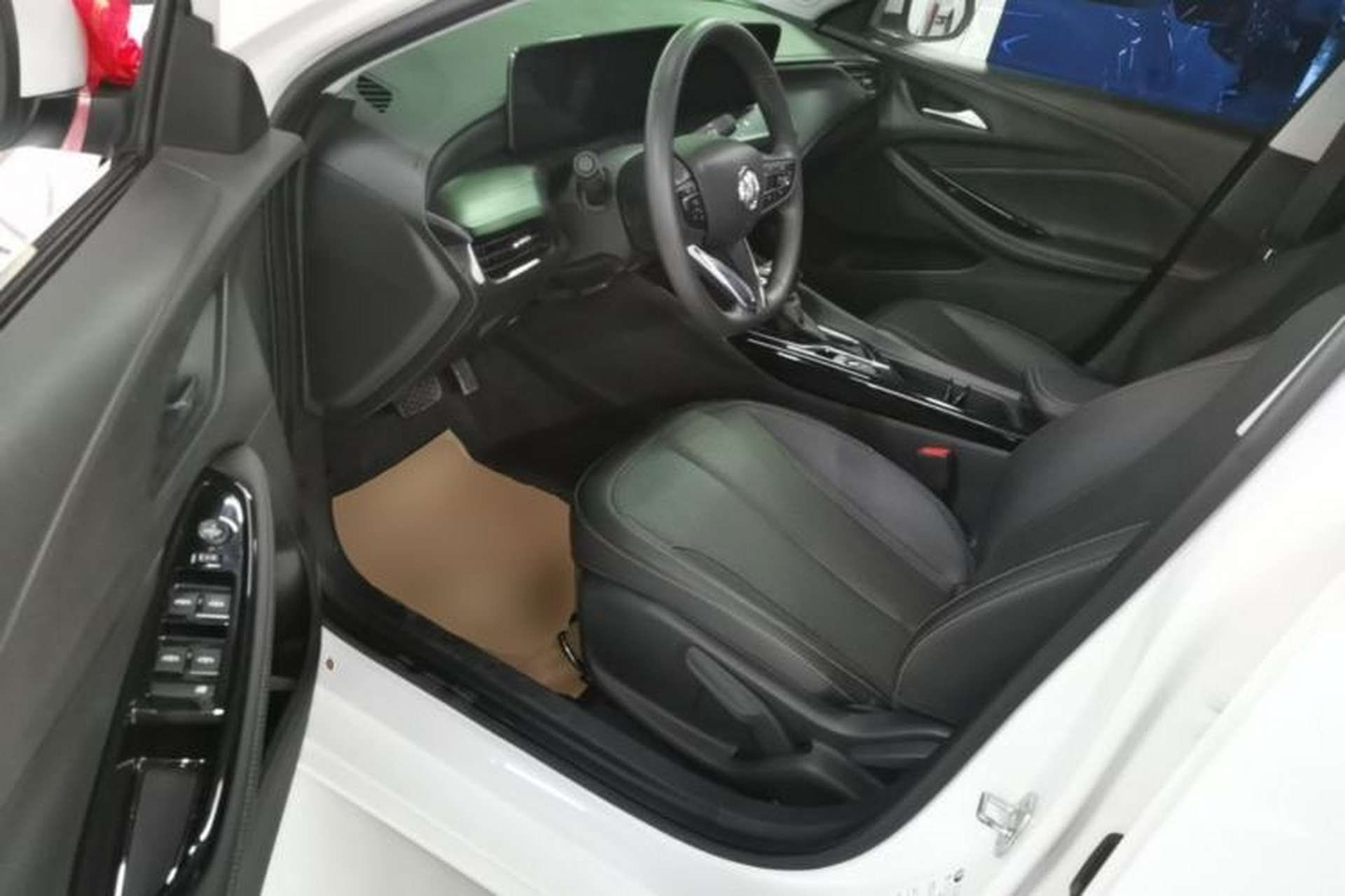 Used Buick Verano 2023 Pro Enjoyment Edition Driver Seat
