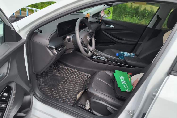 Used Buick Verano 2023 Pro Enjoyment Edition Driver Seat