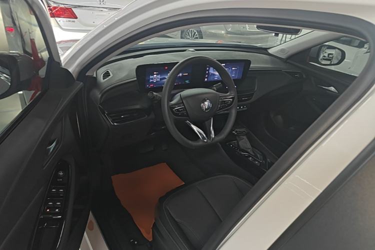 Used Buick Verano 2023 Pro Enjoyment Edition Driver Seat