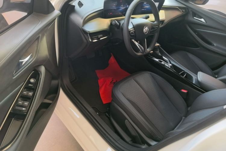 Used Buick Verano 2023 Pro Enjoyment Edition Driver Seat