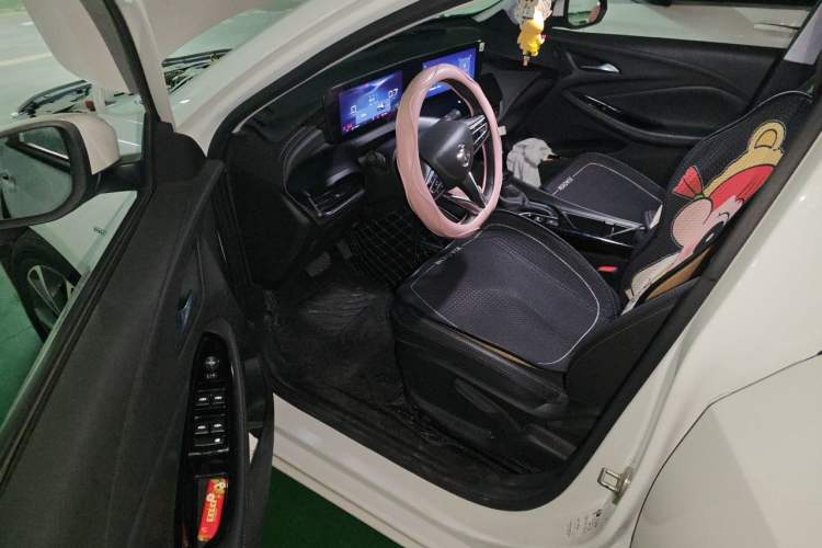 Used Buick Verano 2023 Pro Enjoyment Edition Driver Seat