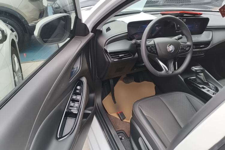 Used Buick Verano 2023 Pro Enjoyment Edition Driver Seat