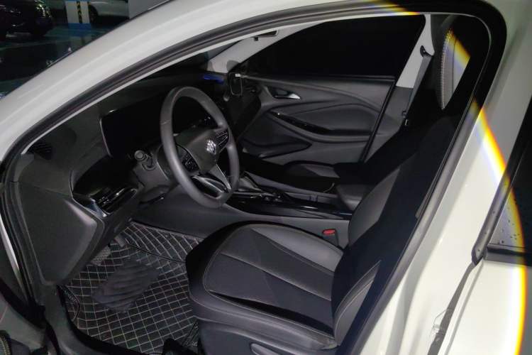 Used Buick Verano 2023 Pro Enjoyment Edition Driver Seat