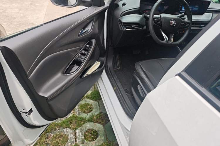 Used Buick Verano 2023 Pro Enjoyment Edition Driver Seat