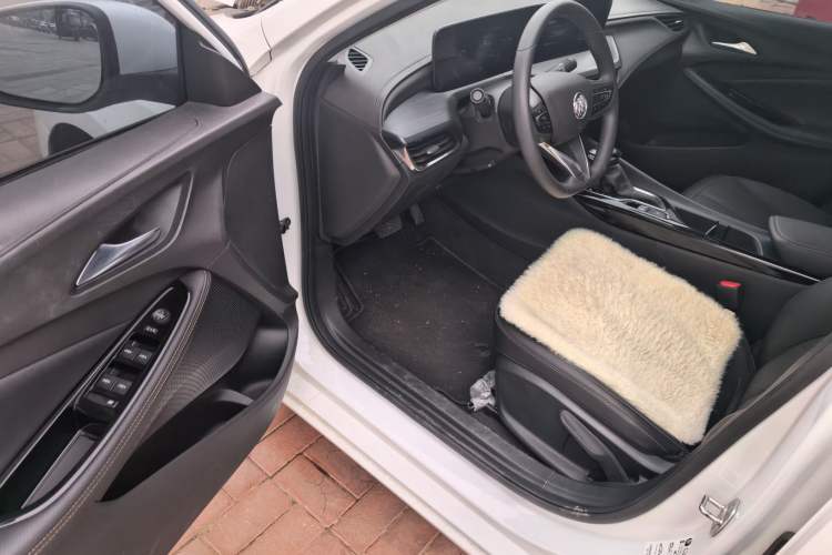 Used Buick Verano 2023 Pro Enjoyment Edition Driver Seat