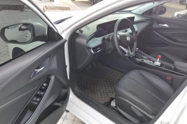 Used Buick Verano 2023 Pro Enjoyment Edition Driver Seat