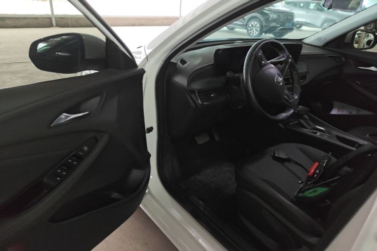 Used Buick Verano 2023 Pro Enjoyment Edition Driver Seat