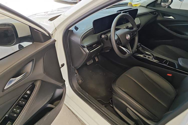 Used Buick Verano 2023 Pro Enjoyment Edition Driver Seat