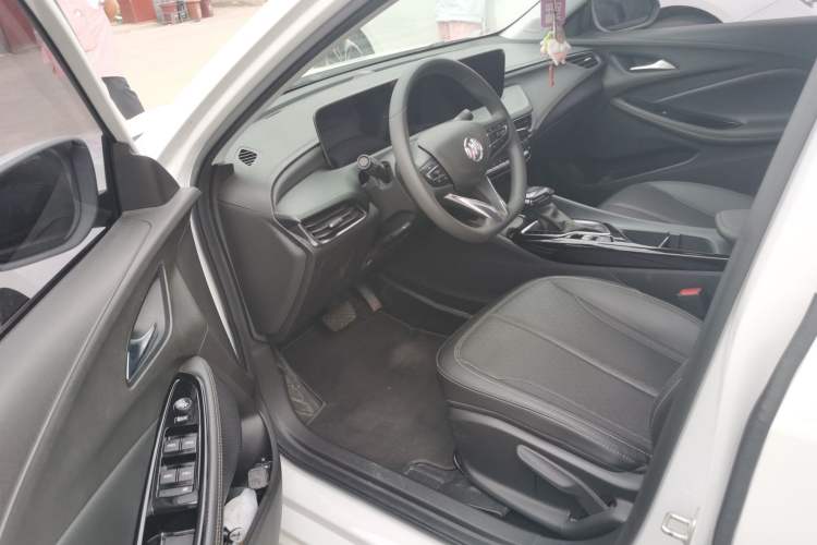 Used Buick Verano 2023 Pro Enjoyment Edition Driver Seat