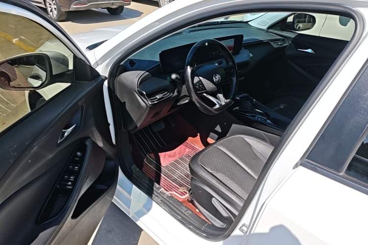 Used Buick Verano 2023 Pro Enjoyment Edition Driver Seat