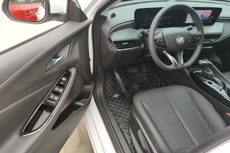 Used Buick Verano 2023 Pro Enjoyment Edition Driver Seat