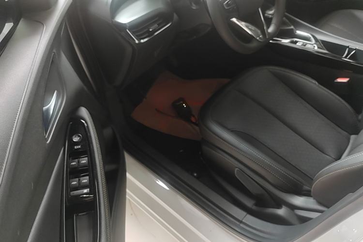 Used Buick Verano 2023 Pro Enjoyment Edition Driver Seat