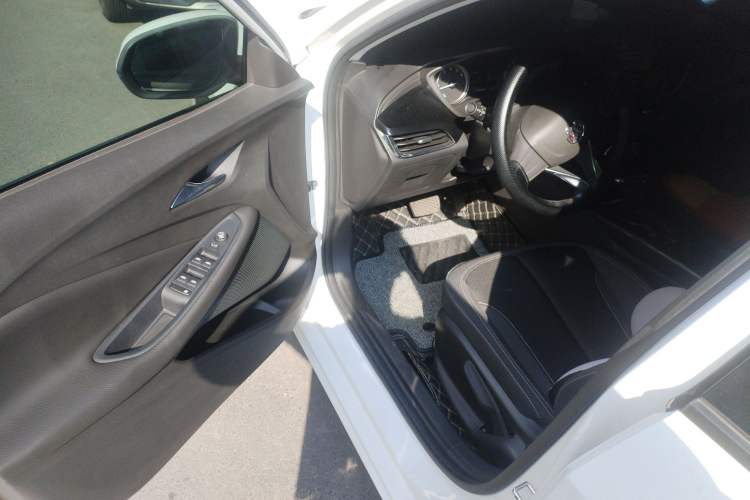 Used Buick Verano 2023 Pro Le Yi Edition Driver Seat