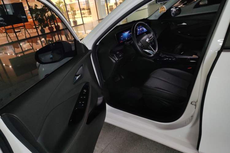 Used Buick Verano 2023 Pro Enjoyment Edition Driver Seat