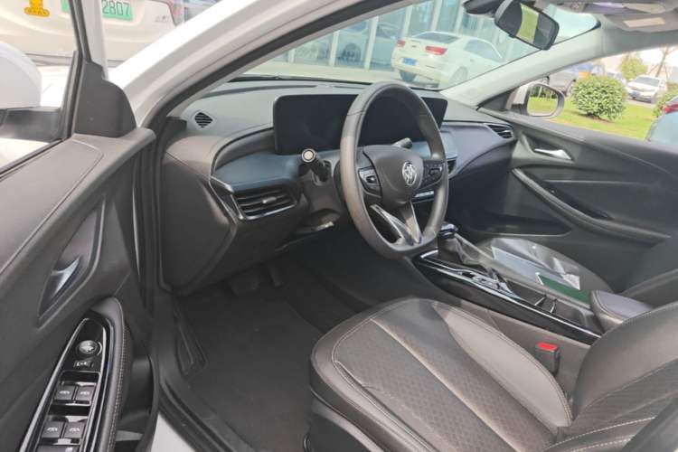 Used Buick Verano 2023 Pro Enjoyment Edition Driver Seat