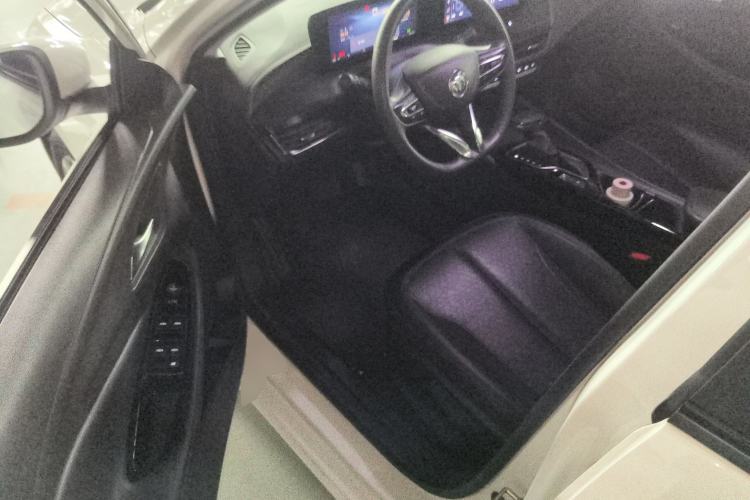Used Buick Verano 2023 Pro Enjoyment Edition Driver Seat