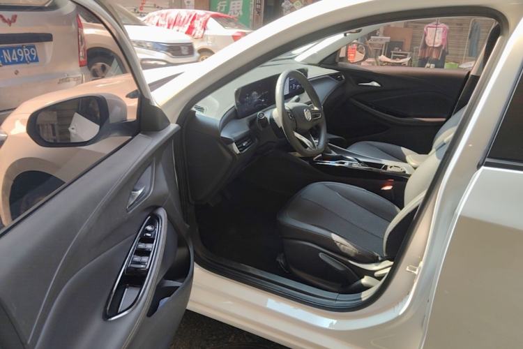 Used Buick Verano 2023 Pro Enjoyment Edition Driver Seat