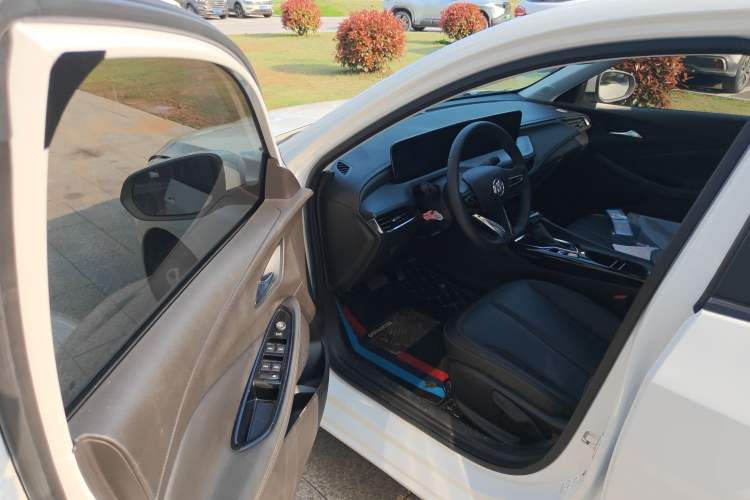 Used Buick Verano 2023 Pro Enjoyment Edition Driver Seat