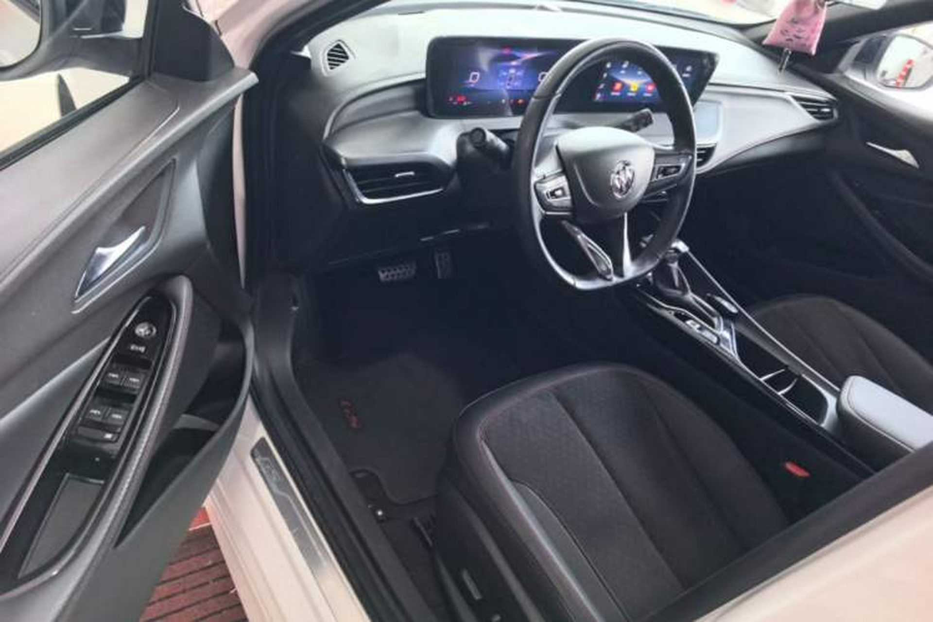 Used Buick Verano 2023 Pro GS Swift Edition Driver Seat