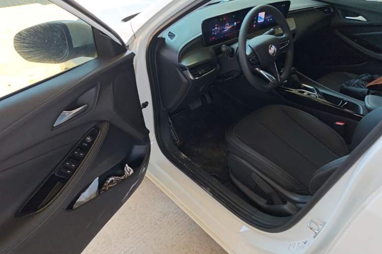 Used Buick Verano 2023 Pro Enjoyment Edition Driver Seat