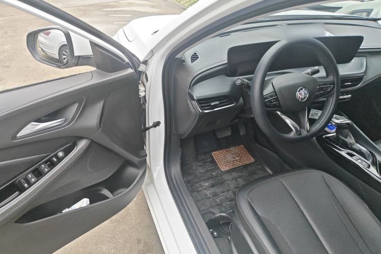 Used Buick Verano 2023 Pro Enjoyment Edition Driver Seat