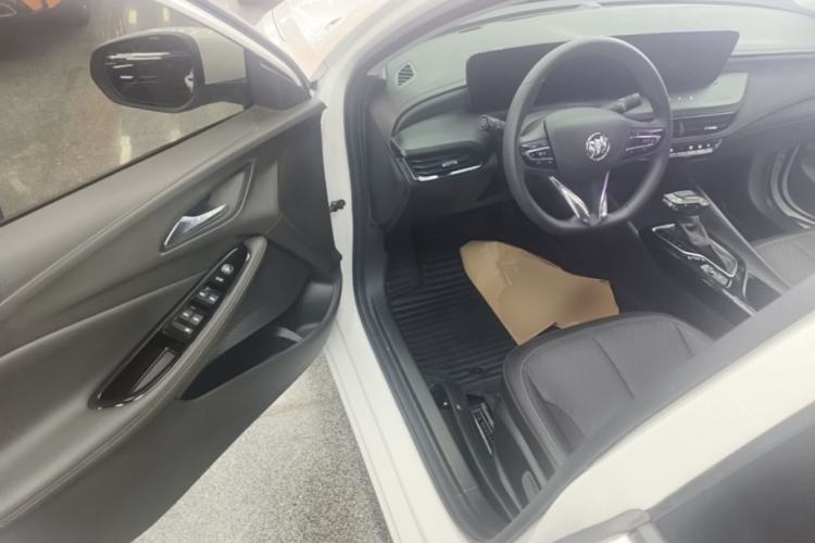 Used Buick Verano 2023 Pro Enjoyment Edition Driver Seat