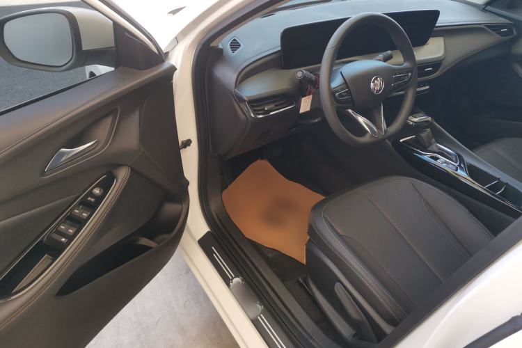 Used Buick Verano 2023 Pro Enjoyment Edition Driver Seat